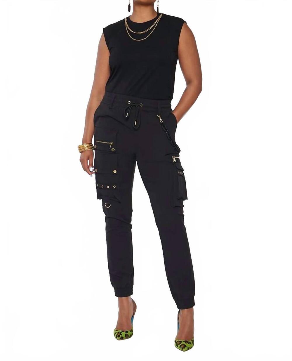 NEW CIRCULAR PATH sleeveless round neck necklace t-shirt in black